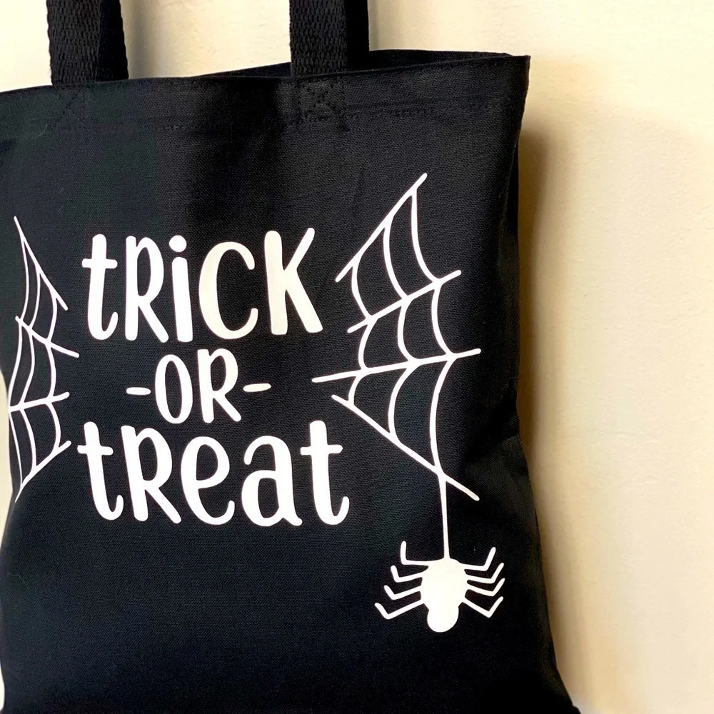 TRICK OR TREAT 🕷🧡 Cotton Canvas Tote Bag in Black~ NEW W/OUT TAGS